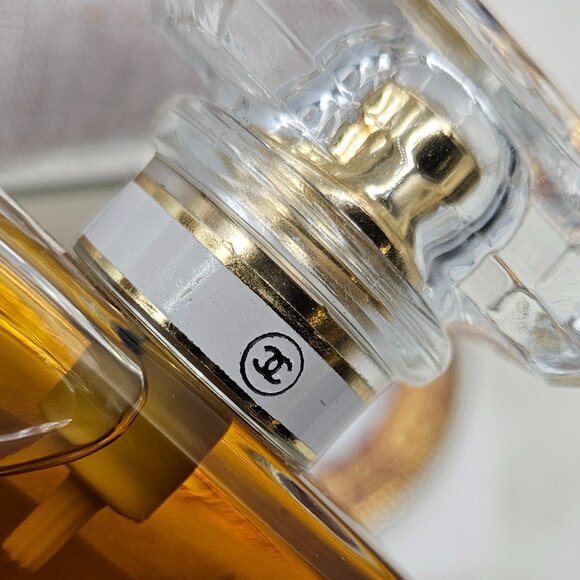 Chanel No. 5 Eau de Parfum - Picture 10 of 11